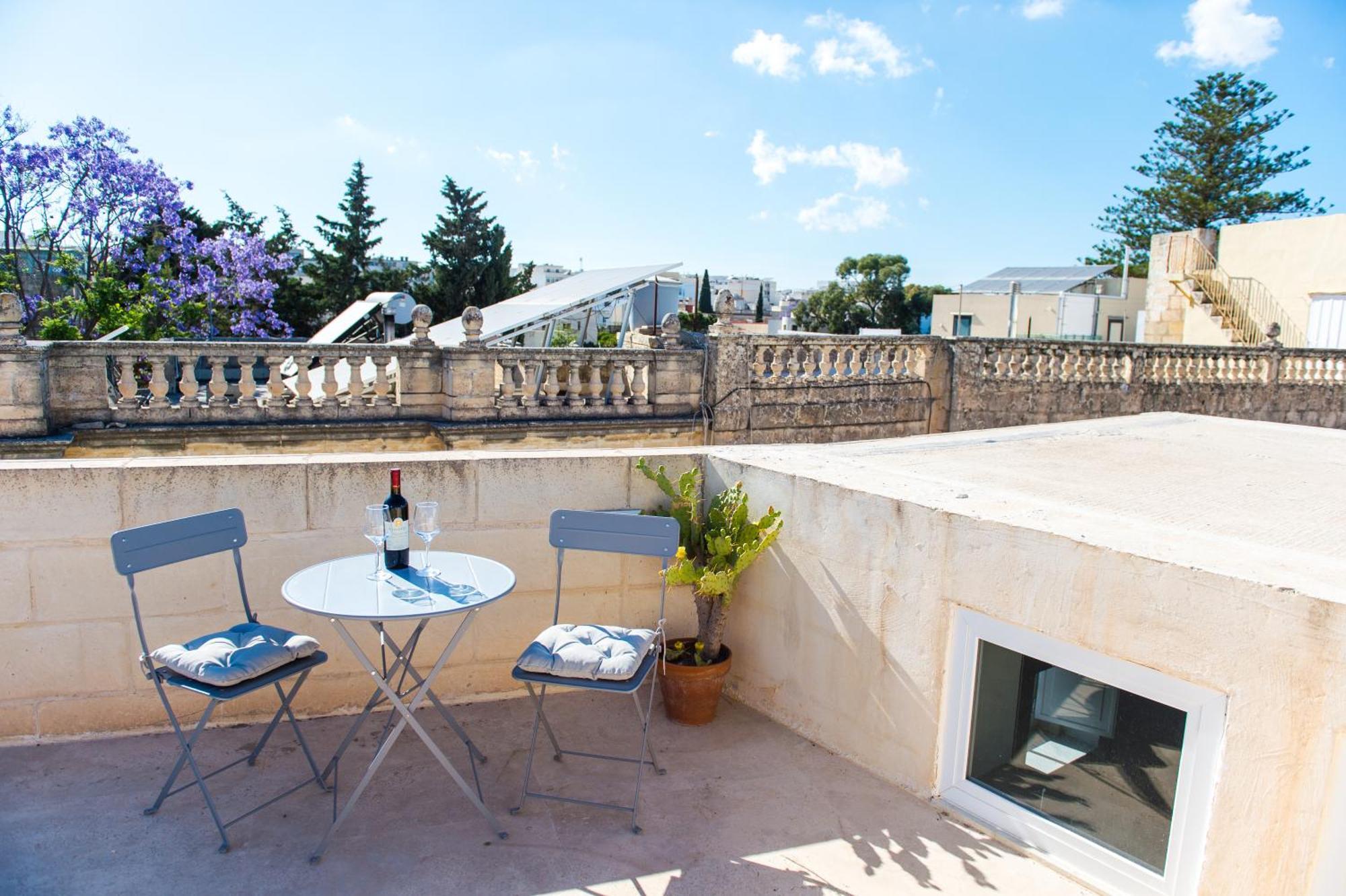 San Anton Suites Attard Exteriér fotografie